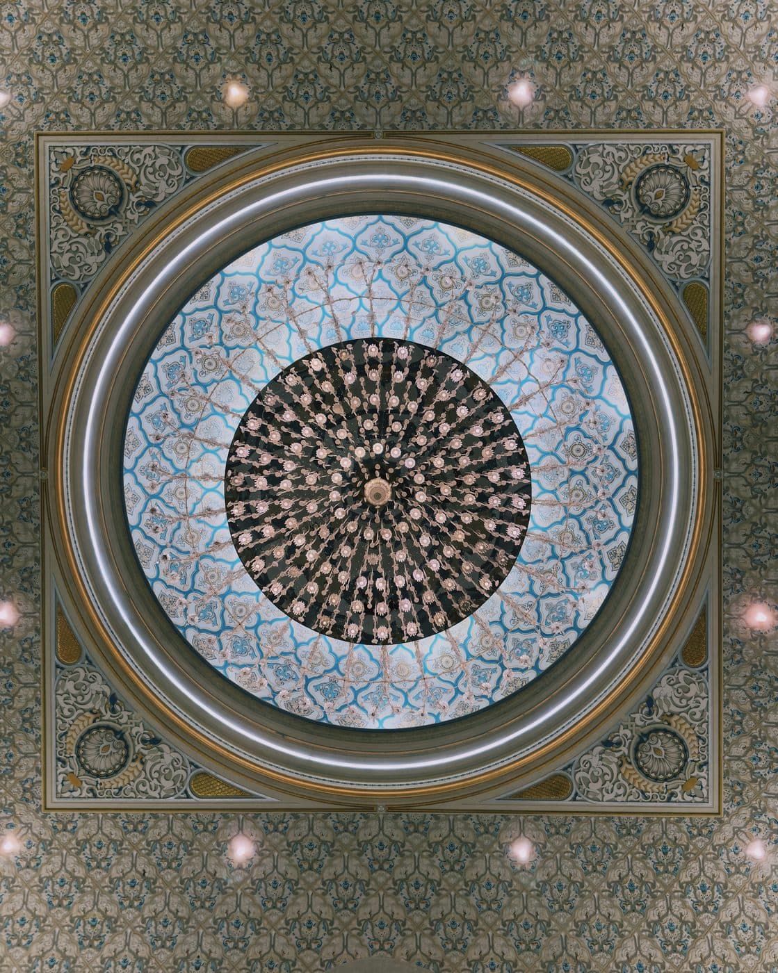 Geometric dome ceiling, an echo of Persian architecture